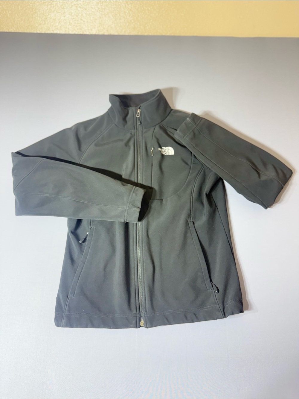 The North Face Women's Charcoal Gray Softshell Jacket